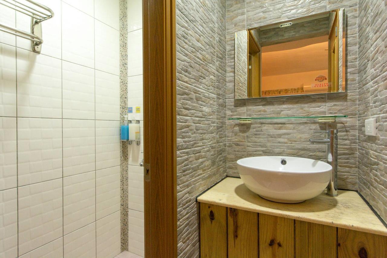 Starry Bay Inn Nanwan Buitenkant foto